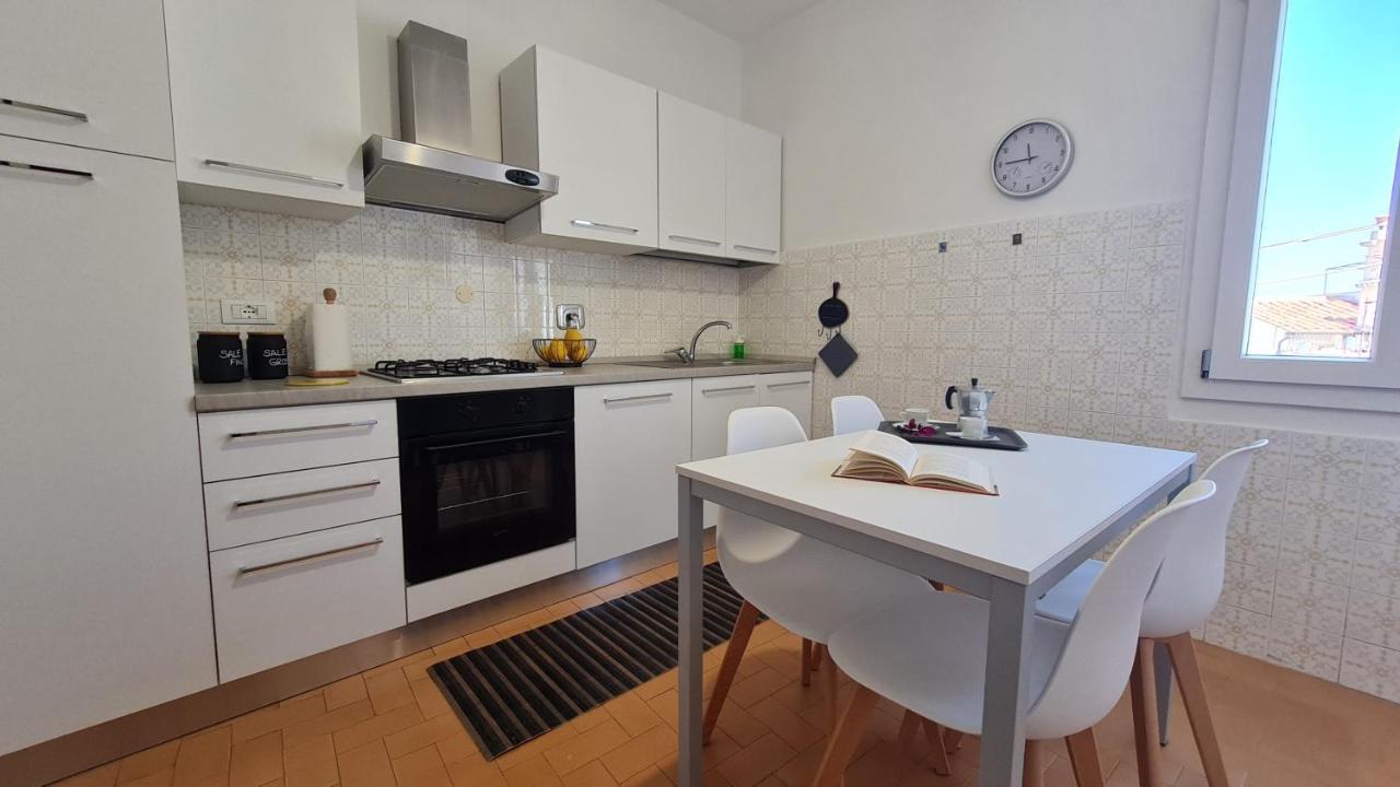 Apartmán La Casa Di Delia Marciana Marina  Exteriér fotografie